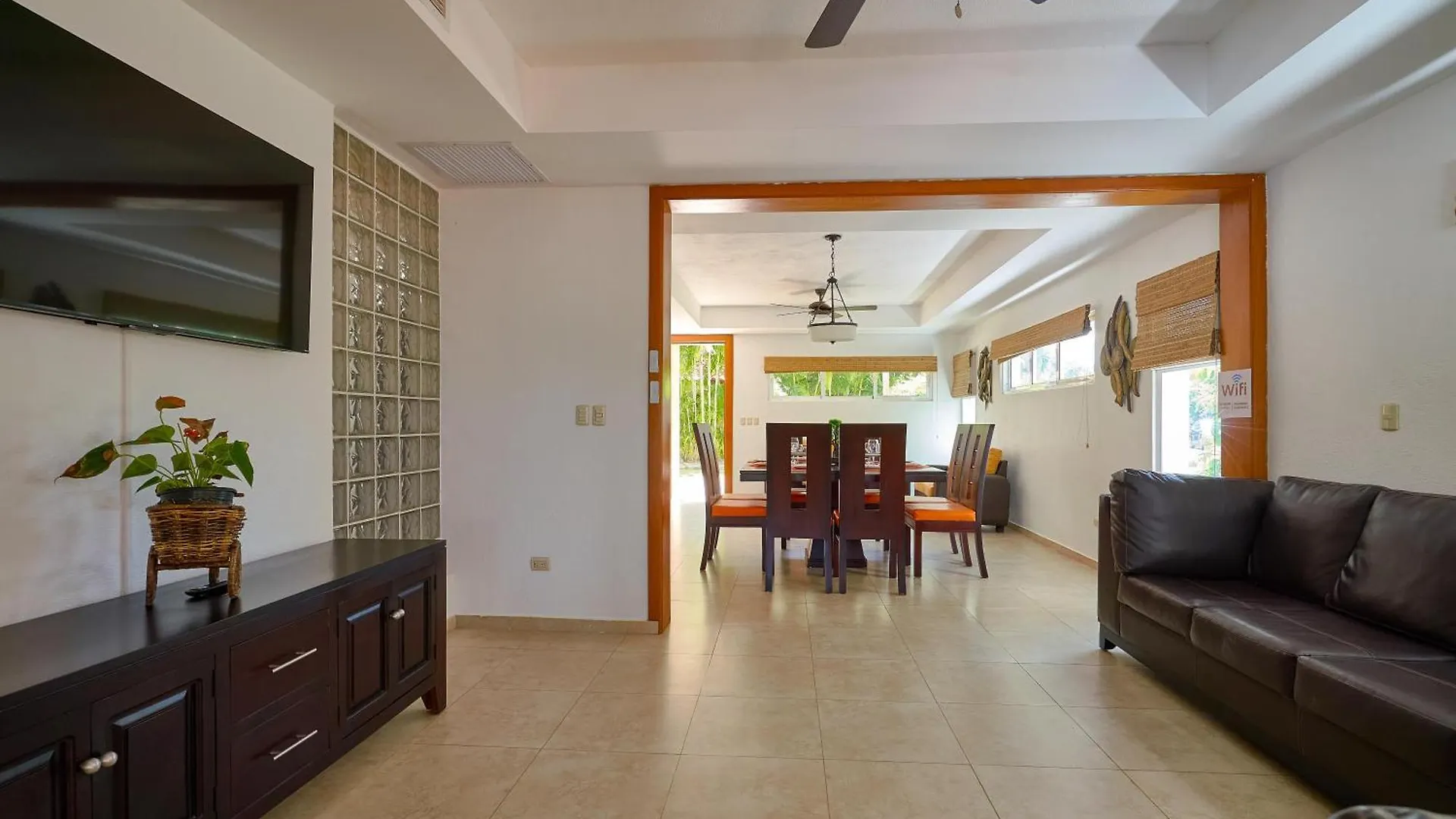New! Comfy Spacious Villa W- Pool, Jacuzzi, Bbq Juan Dolio Dominicaanse Republiek