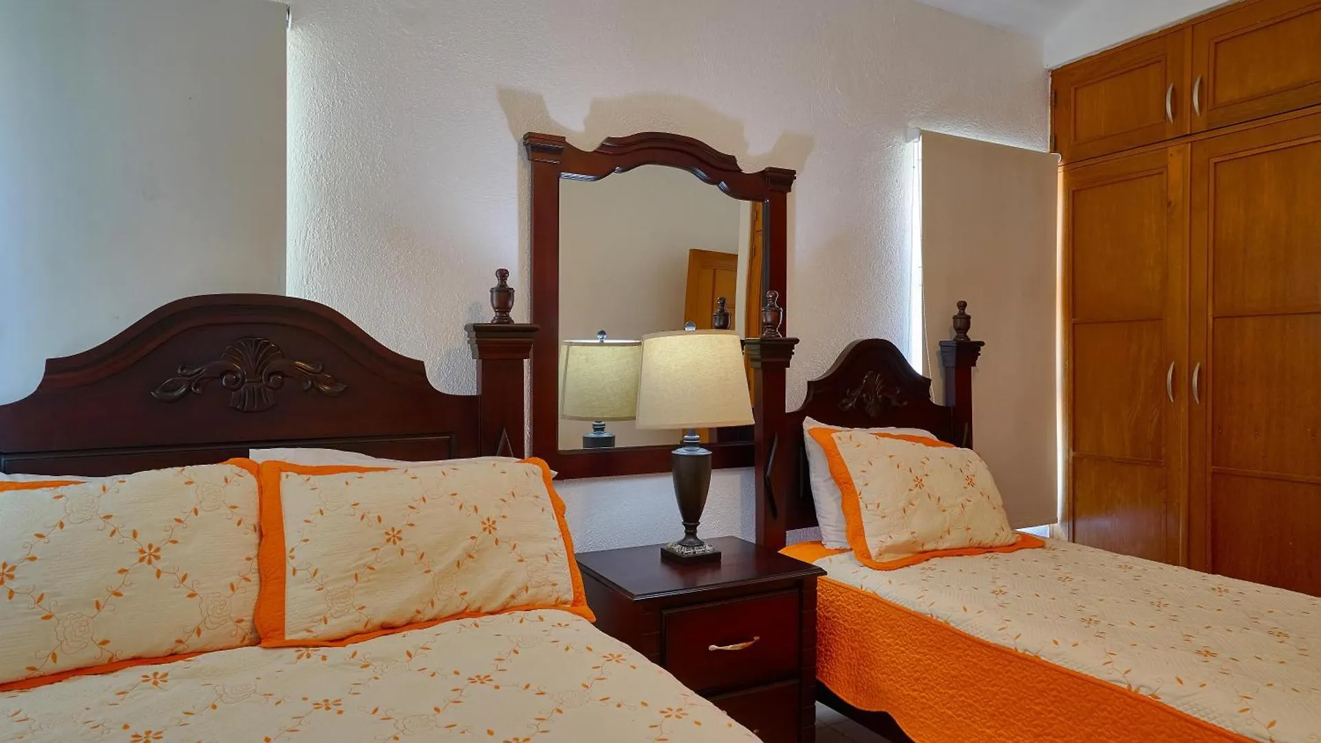 New! Comfy Spacious Villa W- Pool, Jacuzzi, Bbq Juan Dolio 0*,